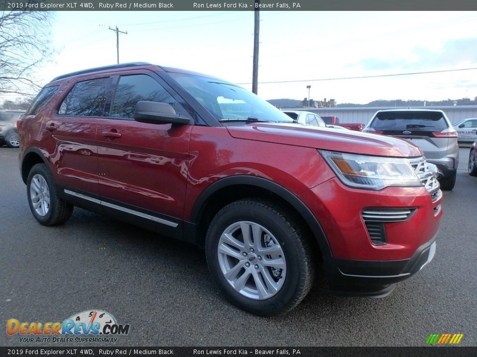 2019 Ford Explorer XLT 4WD Ruby Red / Medium Black Photo #9