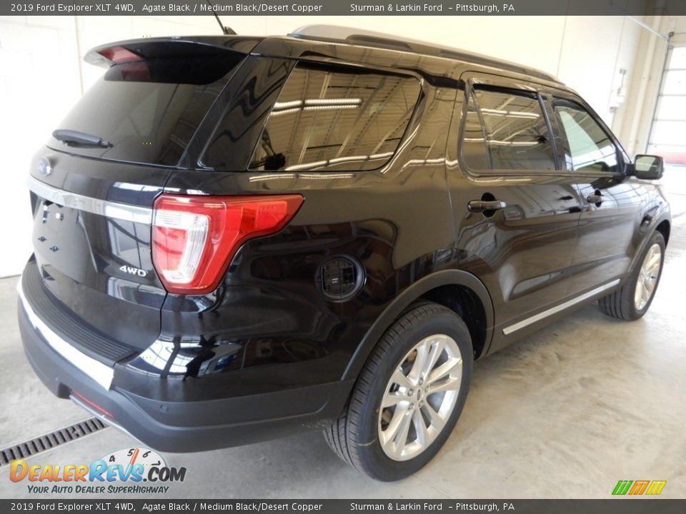 2019 Ford Explorer XLT 4WD Agate Black / Medium Black/Desert Copper Photo #2