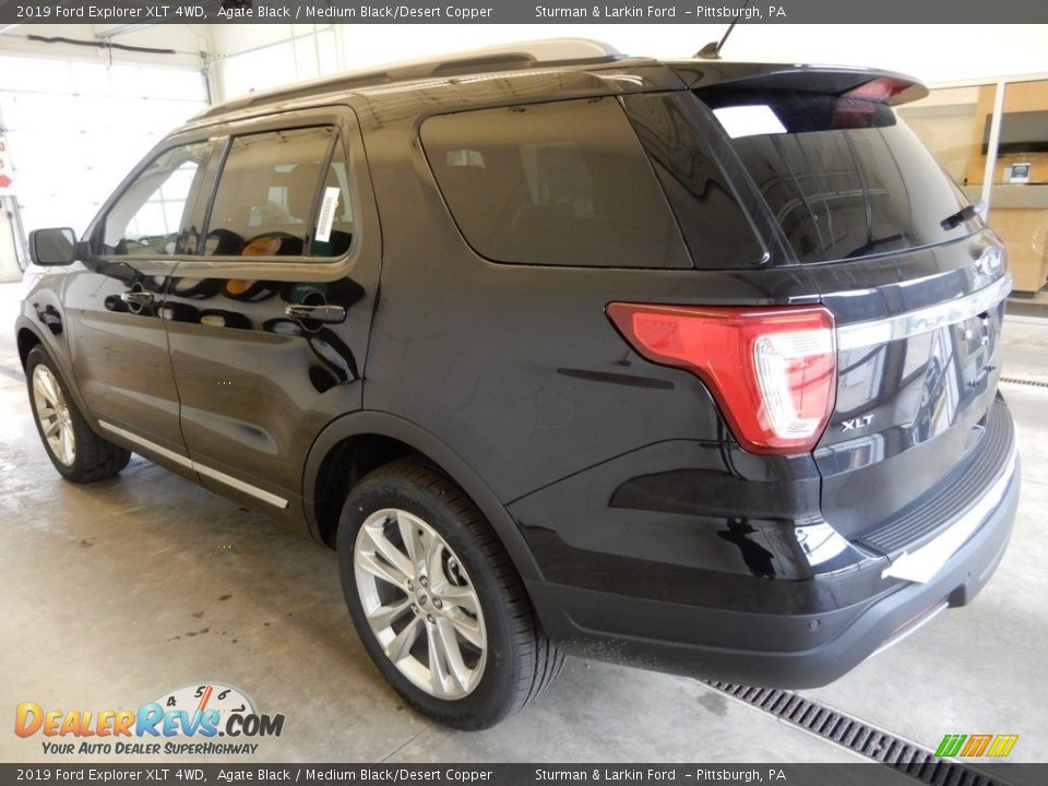 2019 Ford Explorer XLT 4WD Agate Black / Medium Black/Desert Copper Photo #4