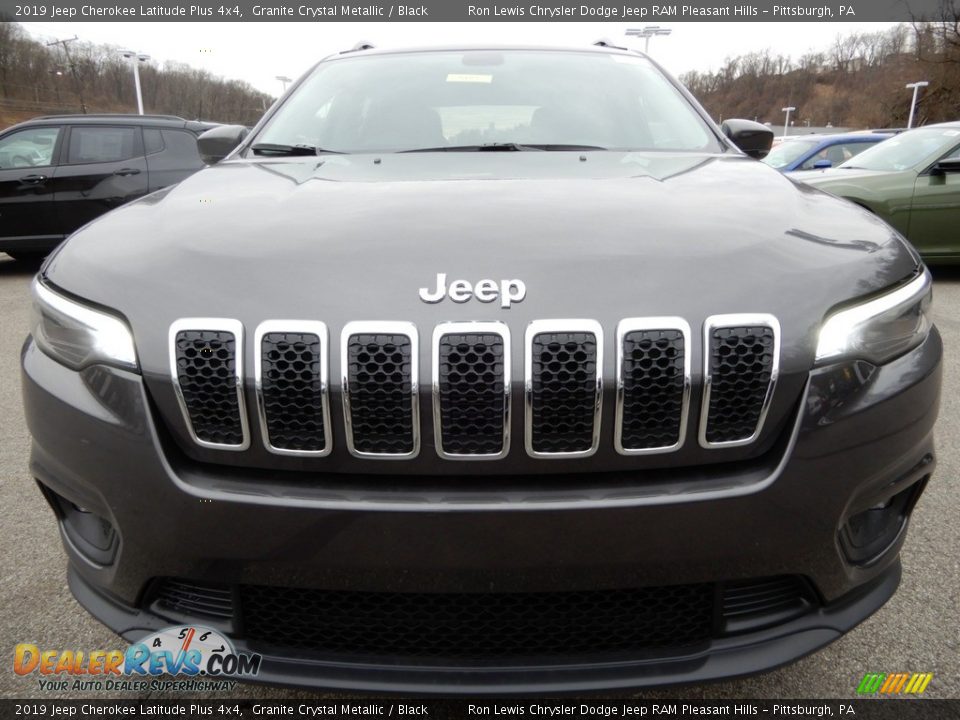 2019 Jeep Cherokee Latitude Plus 4x4 Granite Crystal Metallic / Black Photo #9