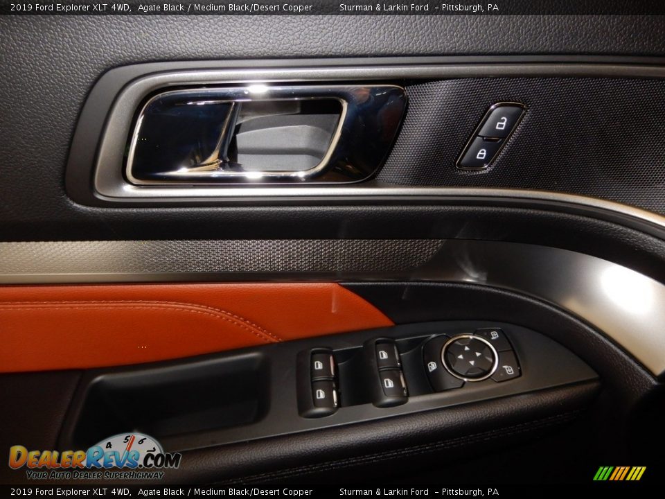 2019 Ford Explorer XLT 4WD Agate Black / Medium Black/Desert Copper Photo #10