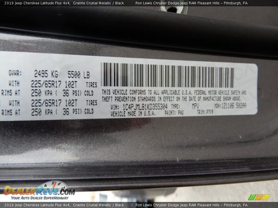 2019 Jeep Cherokee Latitude Plus 4x4 Granite Crystal Metallic / Black Photo #15