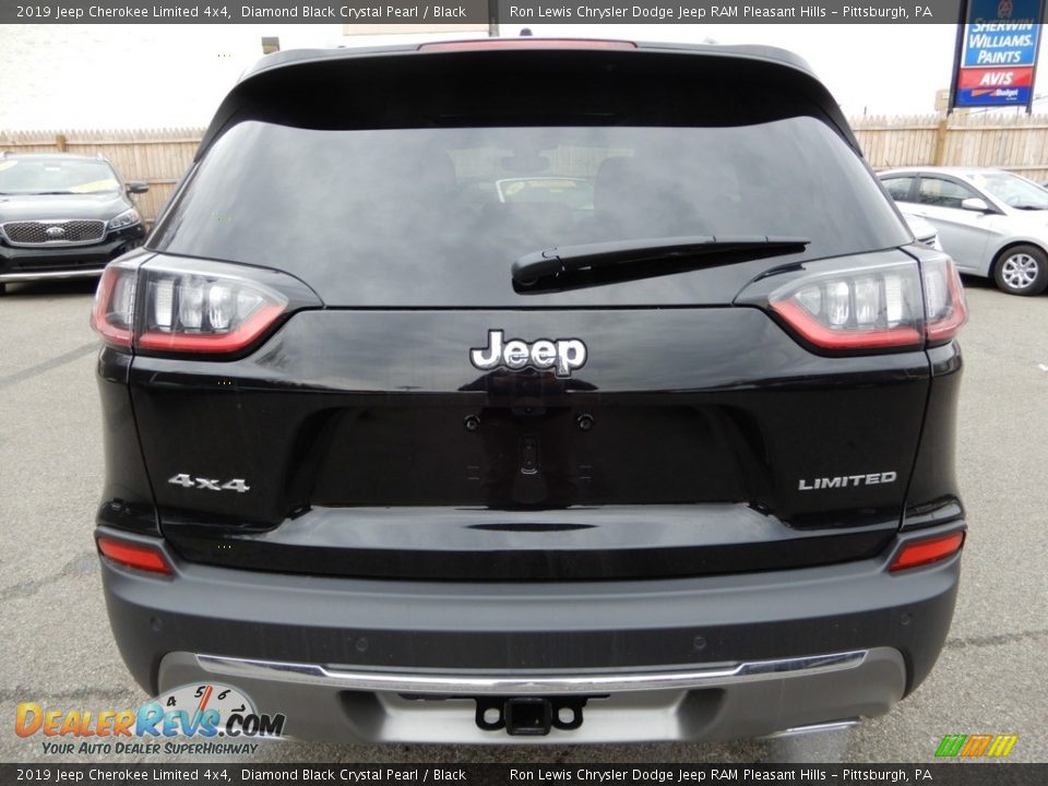 2019 Jeep Cherokee Limited 4x4 Diamond Black Crystal Pearl / Black Photo #4