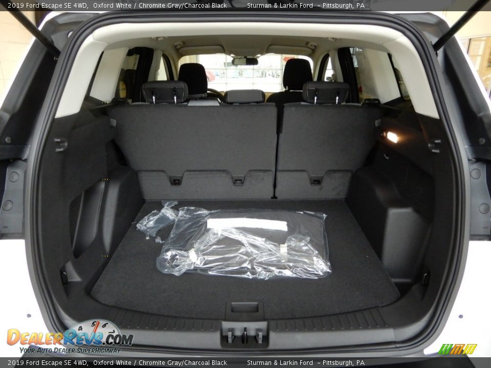 2019 Ford Escape SE 4WD Oxford White / Chromite Gray/Charcoal Black Photo #3