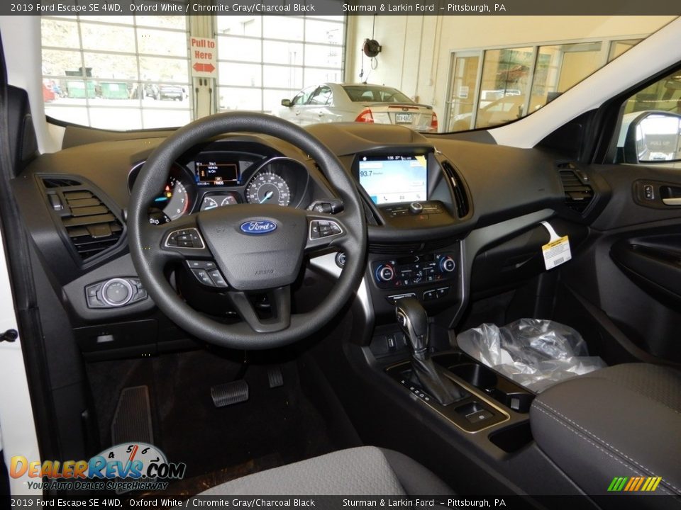 2019 Ford Escape SE 4WD Oxford White / Chromite Gray/Charcoal Black Photo #9