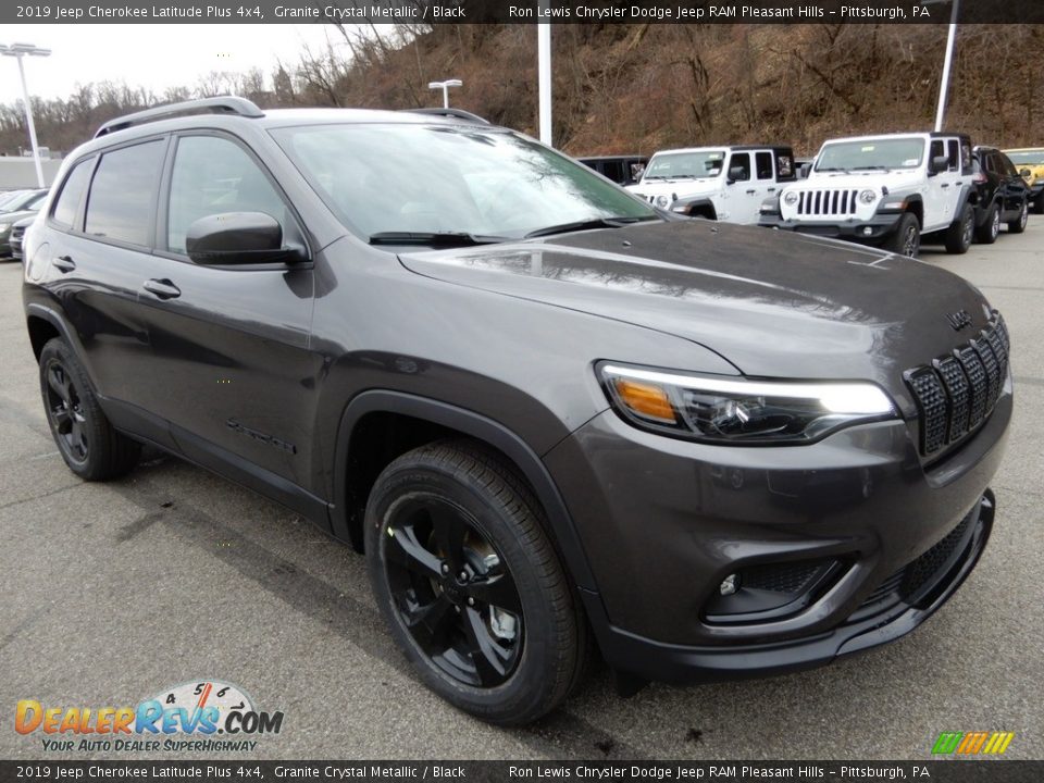 2019 Jeep Cherokee Latitude Plus 4x4 Granite Crystal Metallic / Black Photo #8