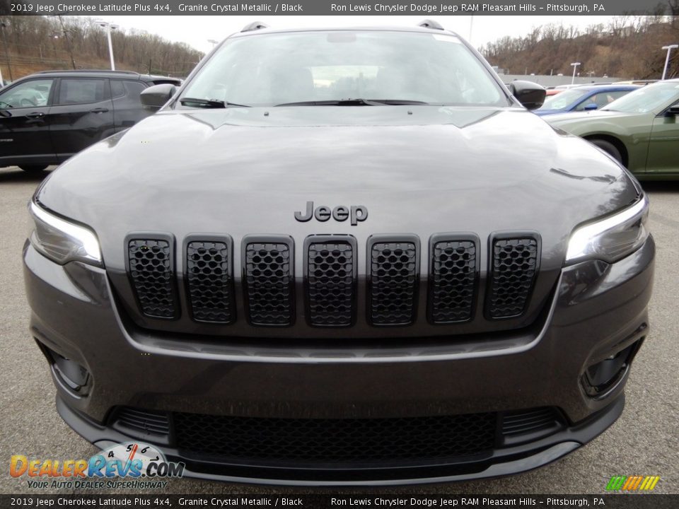 2019 Jeep Cherokee Latitude Plus 4x4 Granite Crystal Metallic / Black Photo #9