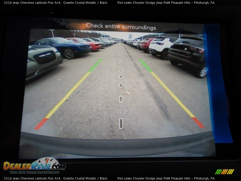 2019 Jeep Cherokee Latitude Plus 4x4 Granite Crystal Metallic / Black Photo #19