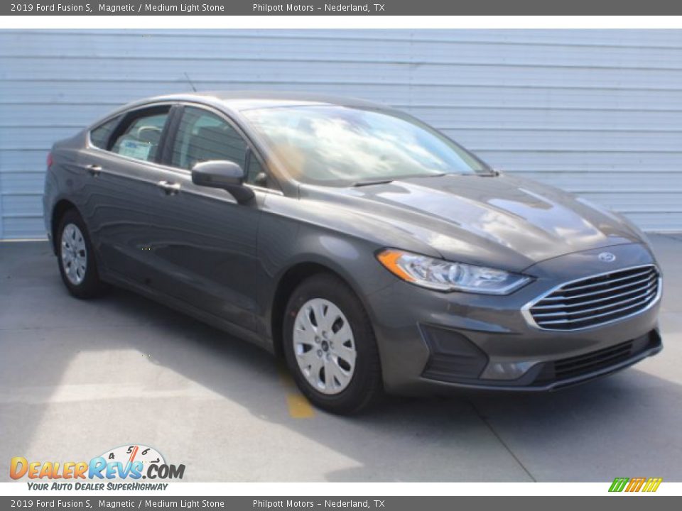 2019 Ford Fusion S Magnetic / Medium Light Stone Photo #4