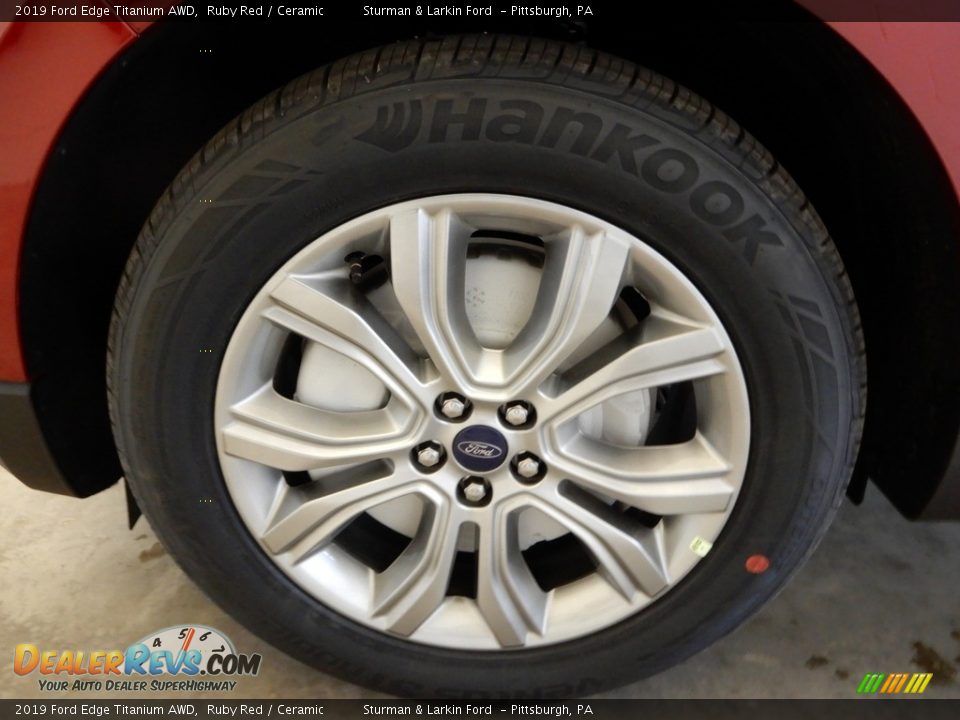 2019 Ford Edge Titanium AWD Ruby Red / Ceramic Photo #6