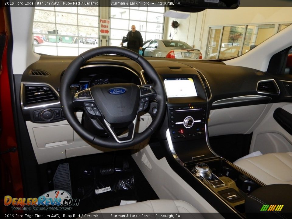 2019 Ford Edge Titanium AWD Ruby Red / Ceramic Photo #9