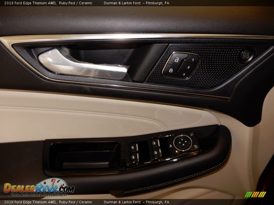 2019 Ford Edge Titanium AWD Ruby Red / Ceramic Photo #10