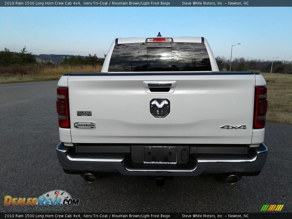 2019 Ram 1500 Long Horn Crew Cab 4x4 Ivory Tri–Coat / Mountain Brown/Light Frost Beige Photo #7