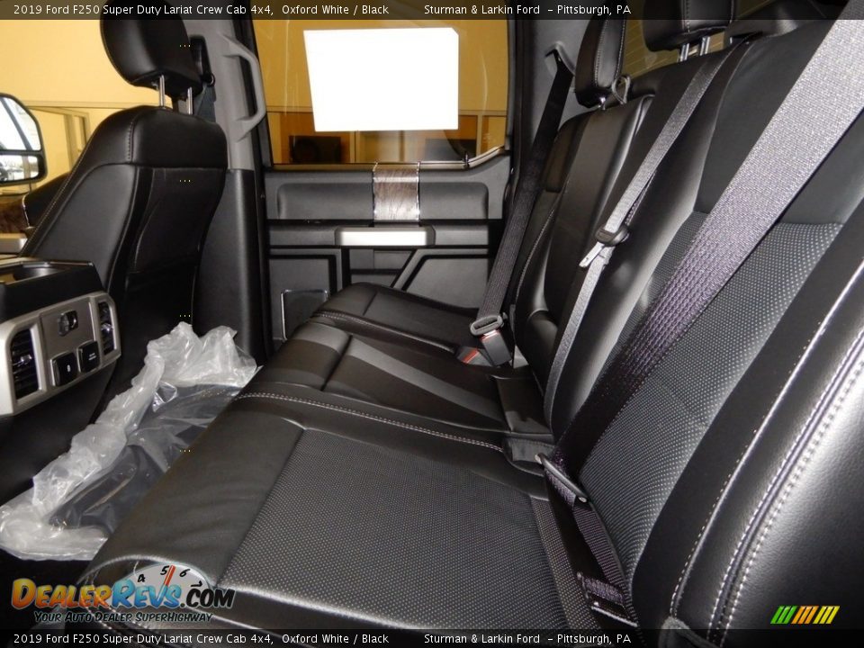 2019 Ford F250 Super Duty Lariat Crew Cab 4x4 Oxford White / Black Photo #8