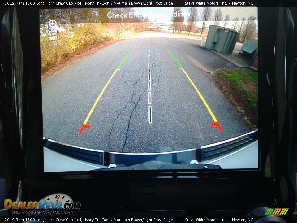 2019 Ram 1500 Long Horn Crew Cab 4x4 Ivory Tri–Coat / Mountain Brown/Light Frost Beige Photo #26