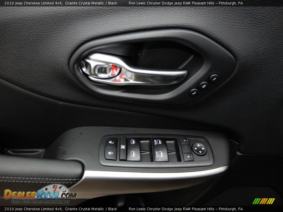 2019 Jeep Cherokee Limited 4x4 Granite Crystal Metallic / Black Photo #14