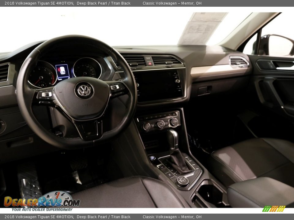2018 Volkswagen Tiguan SE 4MOTION Deep Black Pearl / Titan Black Photo #6