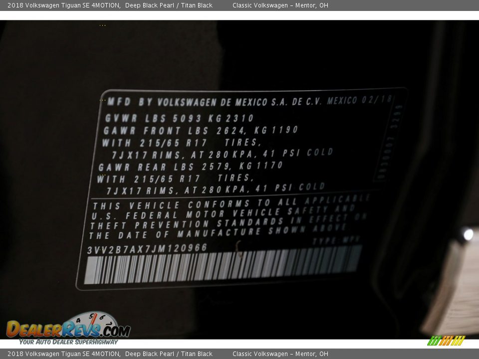 2018 Volkswagen Tiguan SE 4MOTION Deep Black Pearl / Titan Black Photo #22