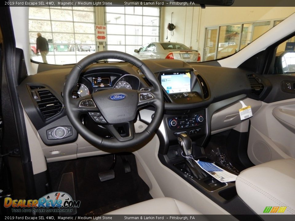 2019 Ford Escape SEL 4WD Magnetic / Medium Light Stone Photo #9