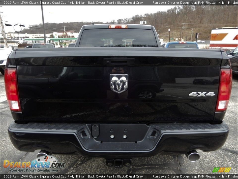 2019 Ram 1500 Classic Express Quad Cab 4x4 Brilliant Black Crystal Pearl / Black/Diesel Gray Photo #4