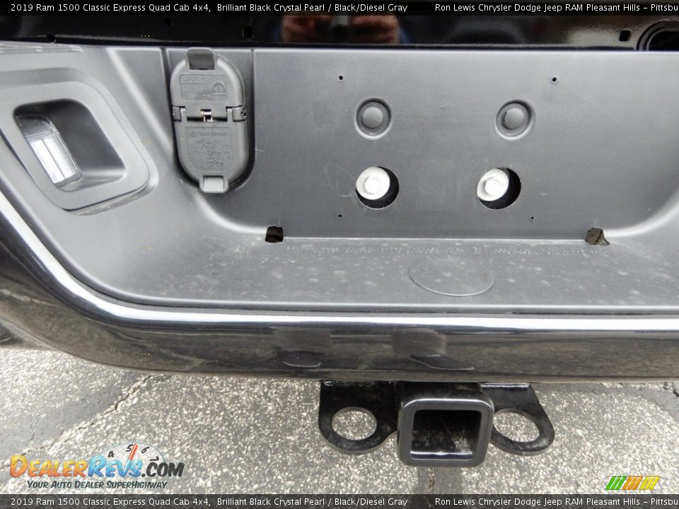 2019 Ram 1500 Classic Express Quad Cab 4x4 Brilliant Black Crystal Pearl / Black/Diesel Gray Photo #5