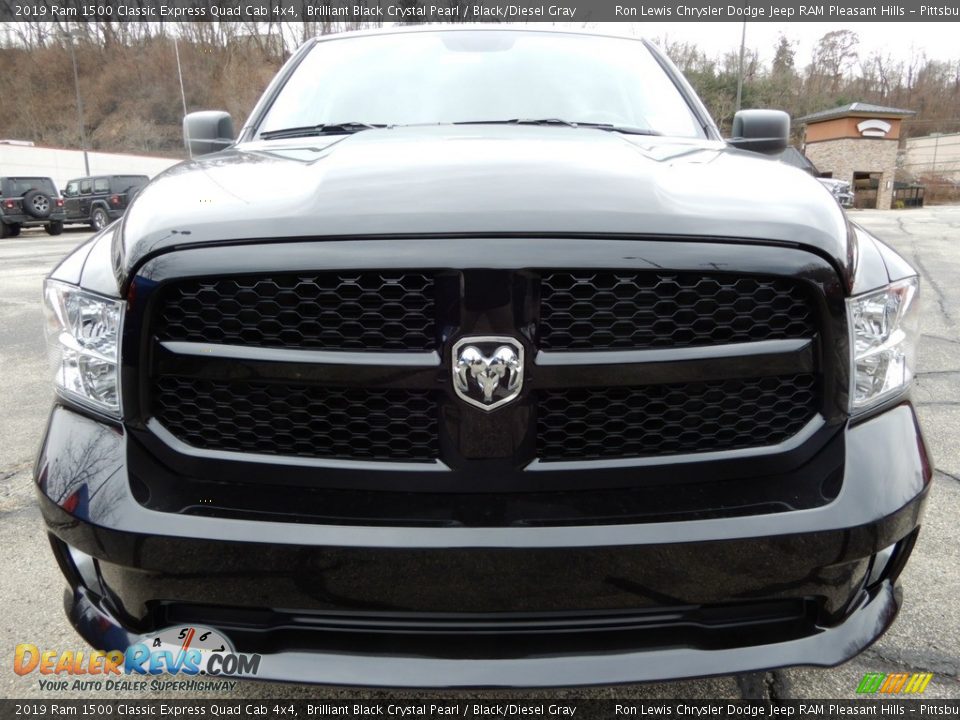 2019 Ram 1500 Classic Express Quad Cab 4x4 Brilliant Black Crystal Pearl / Black/Diesel Gray Photo #9