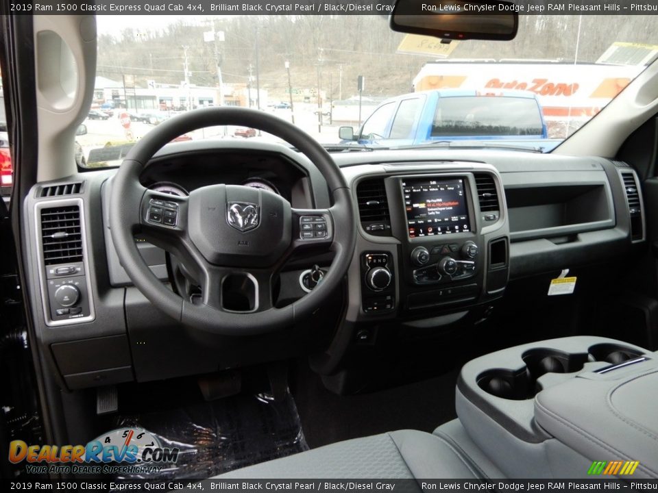 2019 Ram 1500 Classic Express Quad Cab 4x4 Brilliant Black Crystal Pearl / Black/Diesel Gray Photo #14