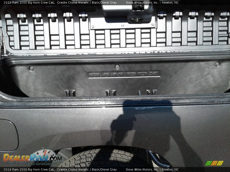 2019 Ram 1500 Big Horn Crew Cab Granite Crystal Metallic / Black/Diesel Gray Photo #12