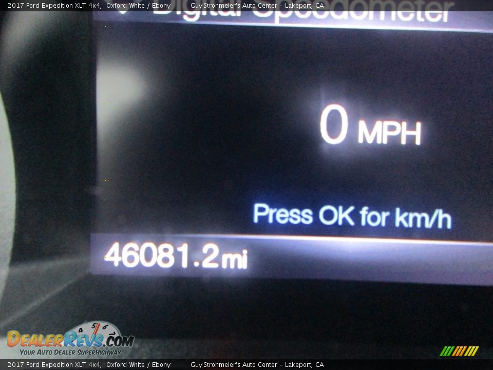 2017 Ford Expedition XLT 4x4 Oxford White / Ebony Photo #13
