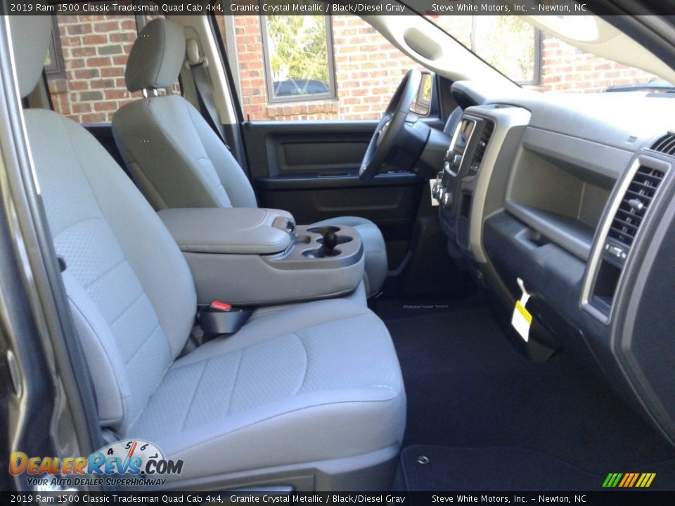 2019 Ram 1500 Classic Tradesman Quad Cab 4x4 Granite Crystal Metallic / Black/Diesel Gray Photo #14