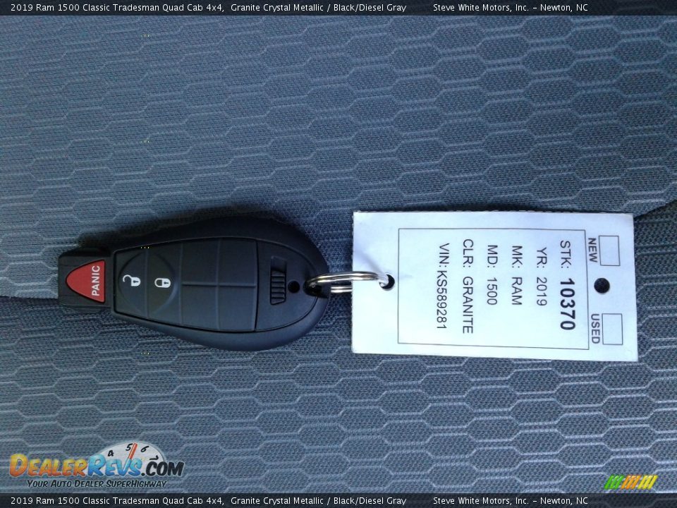 2019 Ram 1500 Classic Tradesman Quad Cab 4x4 Granite Crystal Metallic / Black/Diesel Gray Photo #24