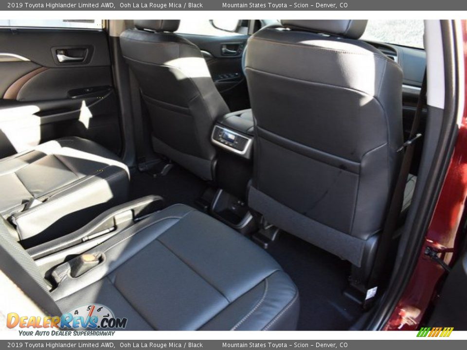 2019 Toyota Highlander Limited AWD Ooh La La Rouge Mica / Black Photo #18
