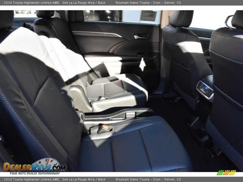 2019 Toyota Highlander Limited AWD Ooh La La Rouge Mica / Black Photo #19