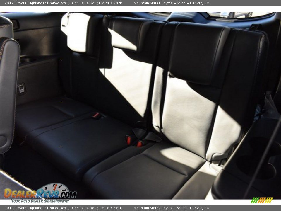 2019 Toyota Highlander Limited AWD Ooh La La Rouge Mica / Black Photo #22