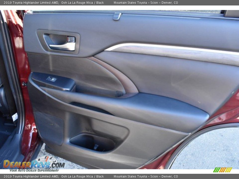 2019 Toyota Highlander Limited AWD Ooh La La Rouge Mica / Black Photo #26