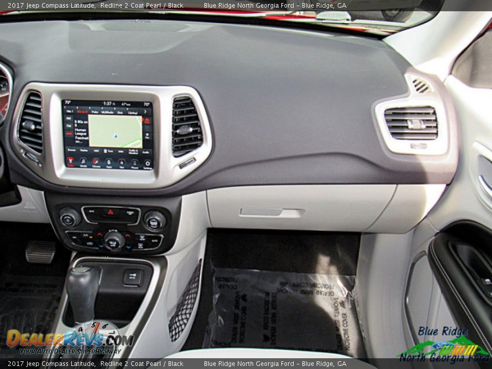 2017 Jeep Compass Latitude Redline 2 Coat Pearl / Black Photo #24