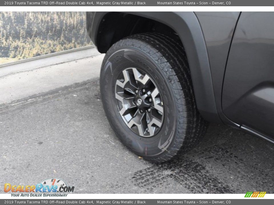 2019 Toyota Tacoma TRD Off-Road Double Cab 4x4 Magnetic Gray Metallic / Black Photo #32