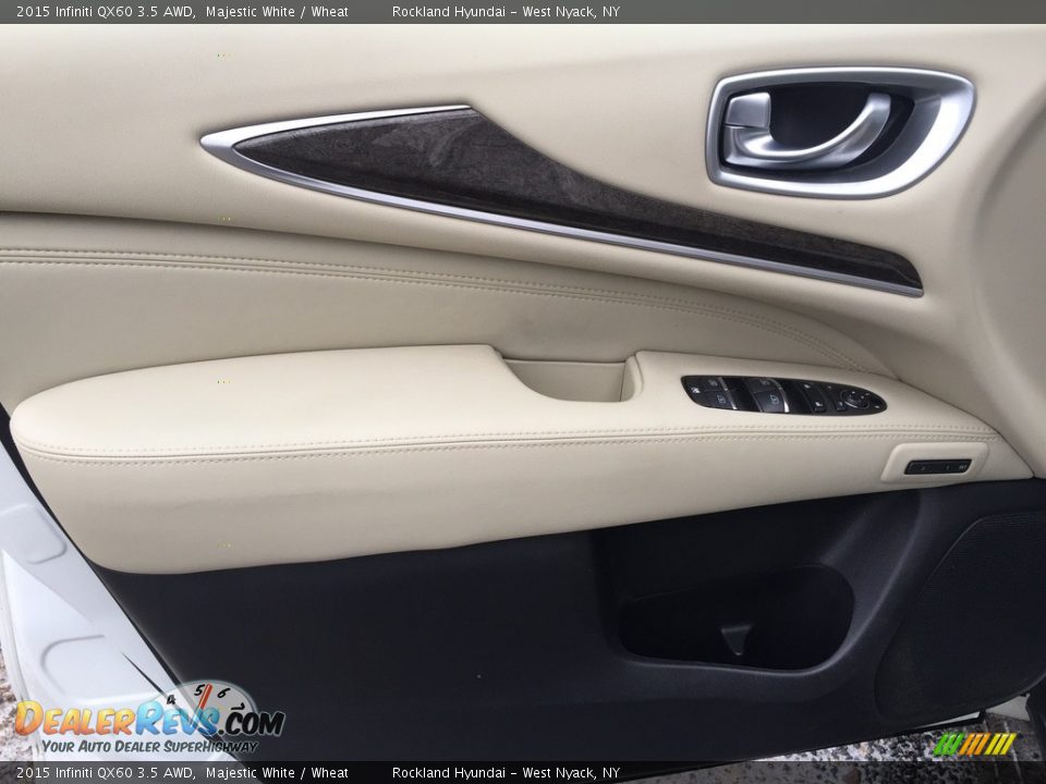 2015 Infiniti QX60 3.5 AWD Majestic White / Wheat Photo #8