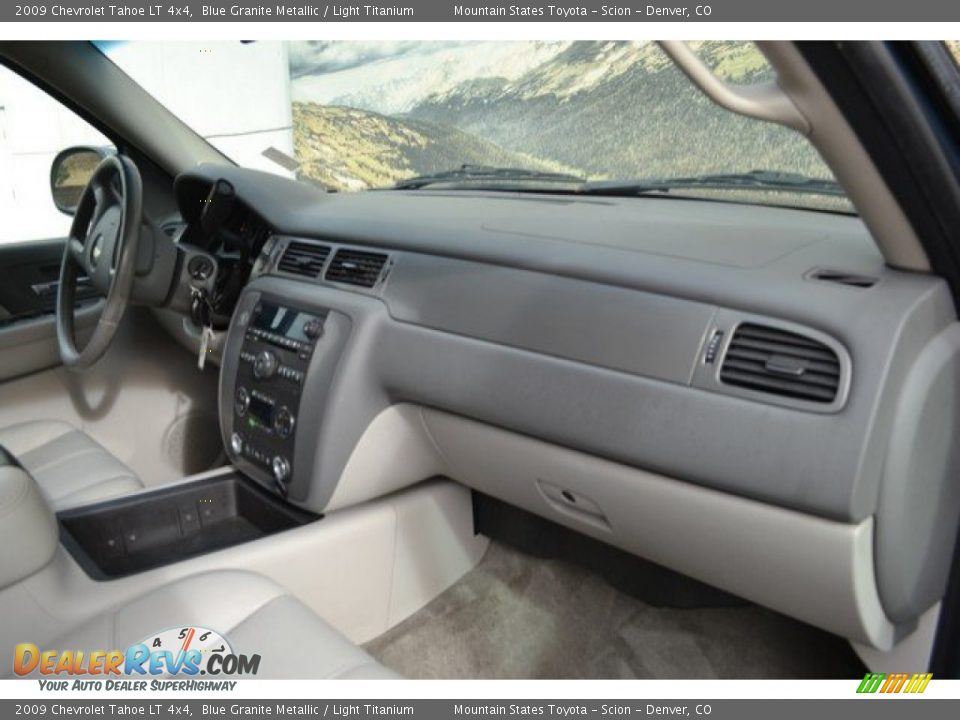 2009 Chevrolet Tahoe LT 4x4 Blue Granite Metallic / Light Titanium Photo #16