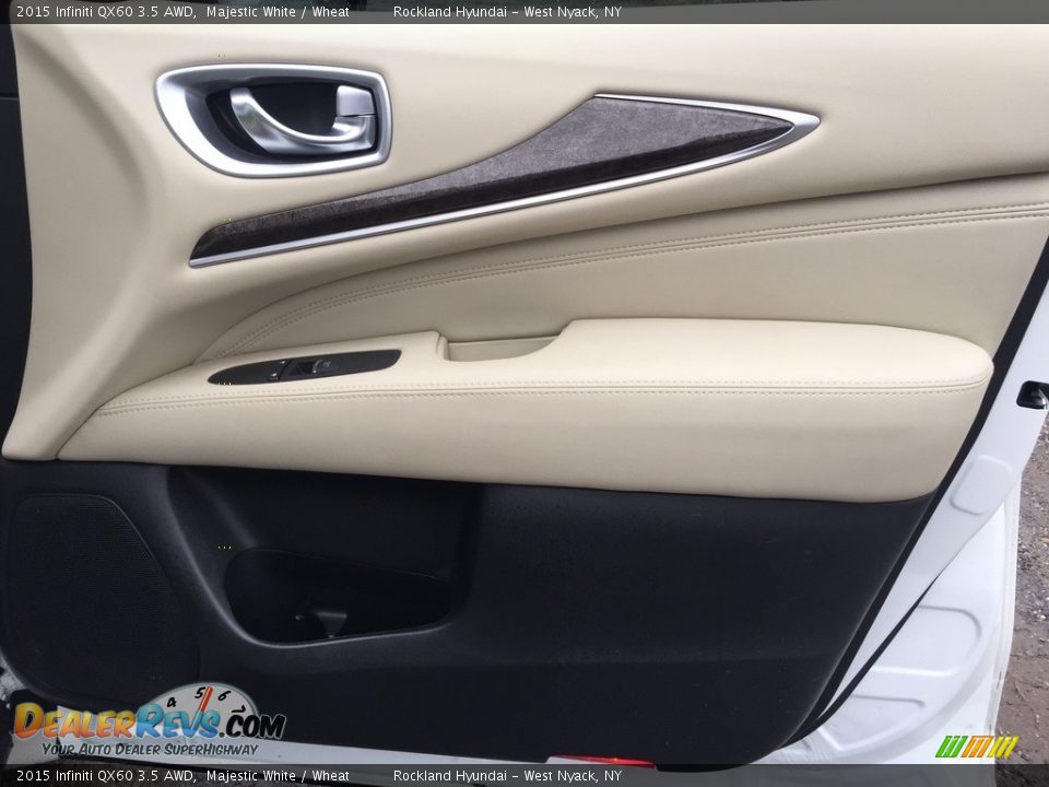 2015 Infiniti QX60 3.5 AWD Majestic White / Wheat Photo #25