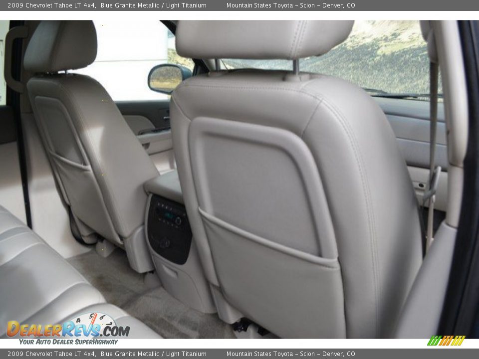 2009 Chevrolet Tahoe LT 4x4 Blue Granite Metallic / Light Titanium Photo #20