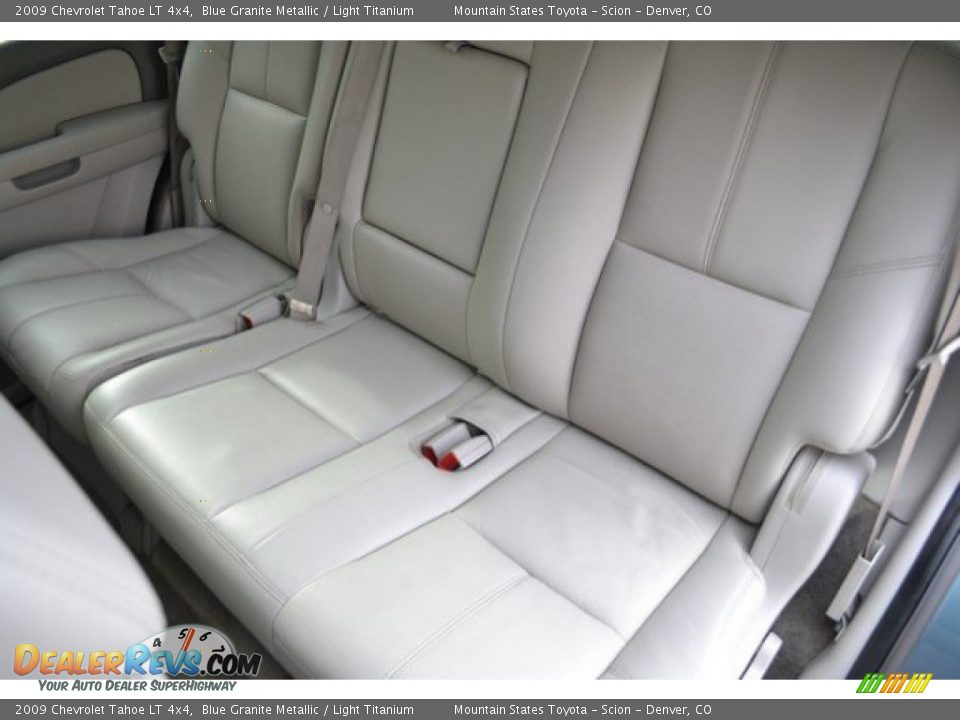 2009 Chevrolet Tahoe LT 4x4 Blue Granite Metallic / Light Titanium Photo #22