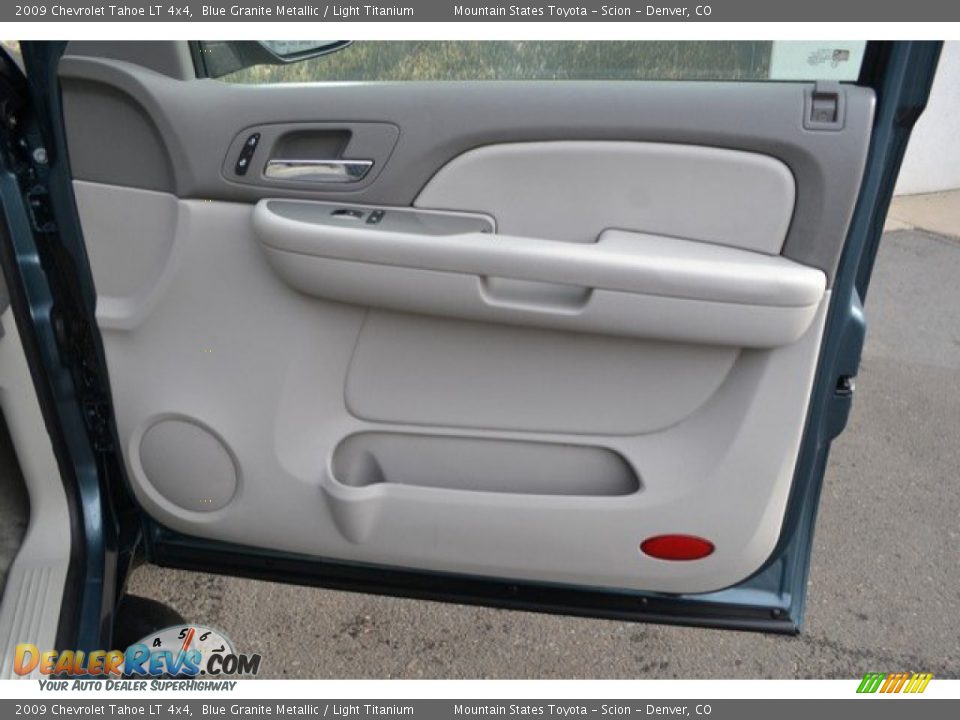 2009 Chevrolet Tahoe LT 4x4 Blue Granite Metallic / Light Titanium Photo #26