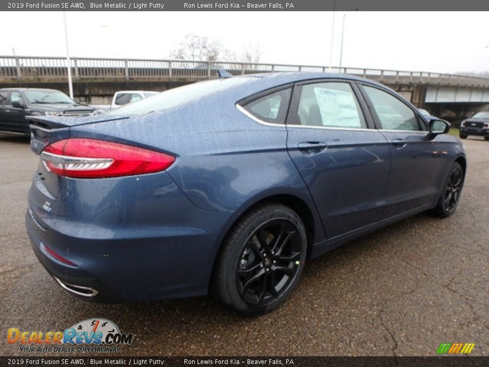 2019 Ford Fusion SE AWD Blue Metallic / Light Putty Photo #2