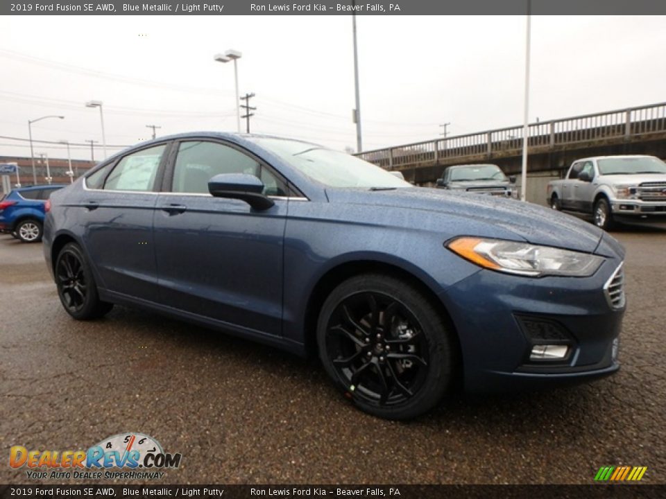 2019 Ford Fusion SE AWD Blue Metallic / Light Putty Photo #8