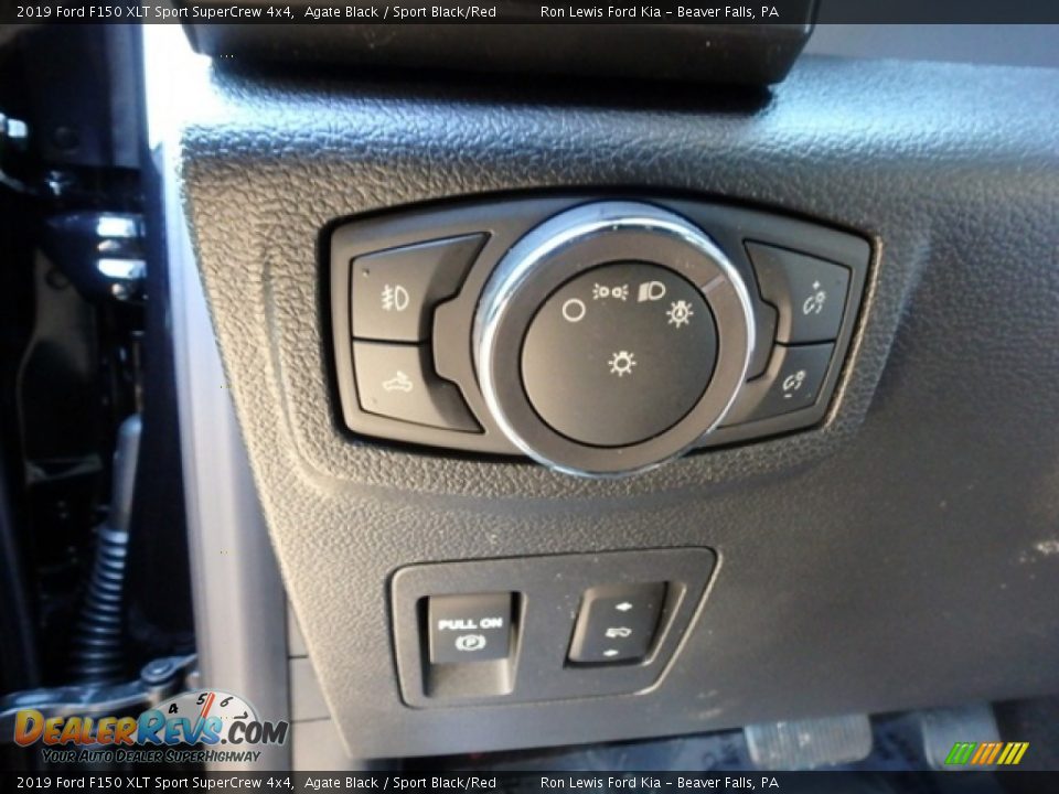 2019 Ford F150 XLT Sport SuperCrew 4x4 Agate Black / Sport Black/Red Photo #16