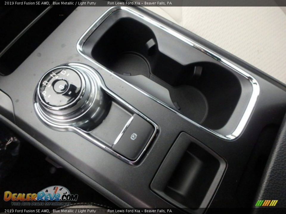 2019 Ford Fusion SE AWD Blue Metallic / Light Putty Photo #18