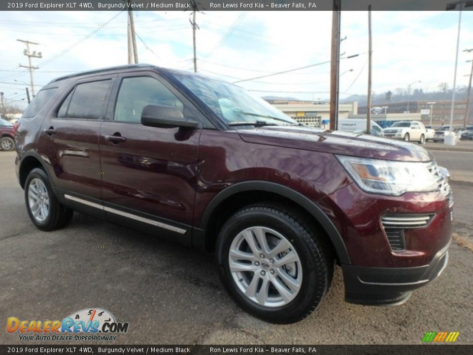 2019 Ford Explorer XLT 4WD Burgundy Velvet / Medium Black Photo #9