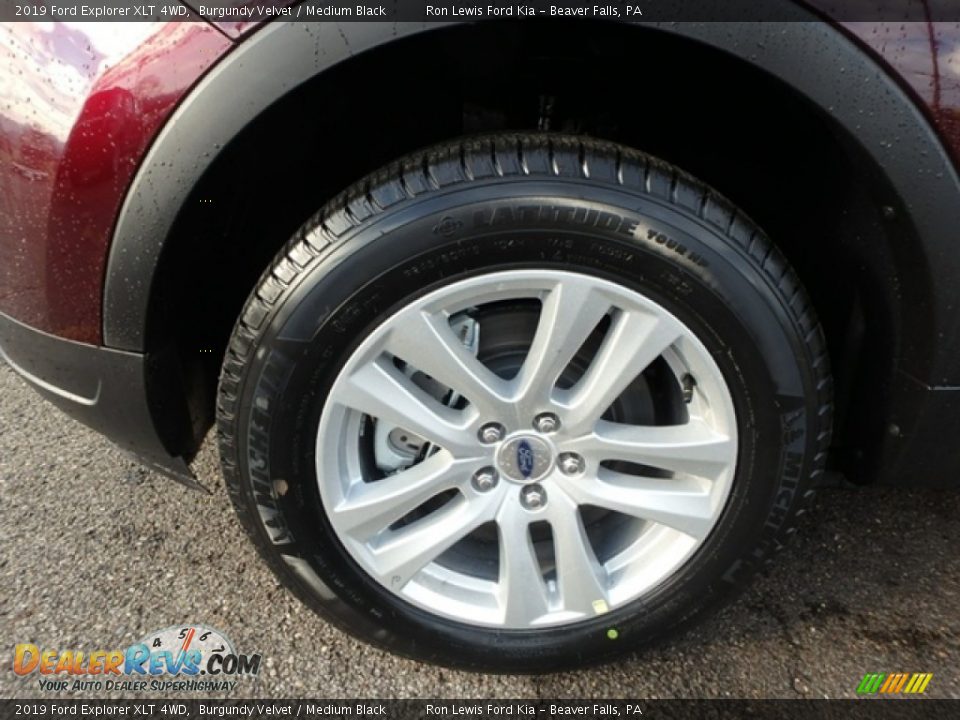 2019 Ford Explorer XLT 4WD Burgundy Velvet / Medium Black Photo #10