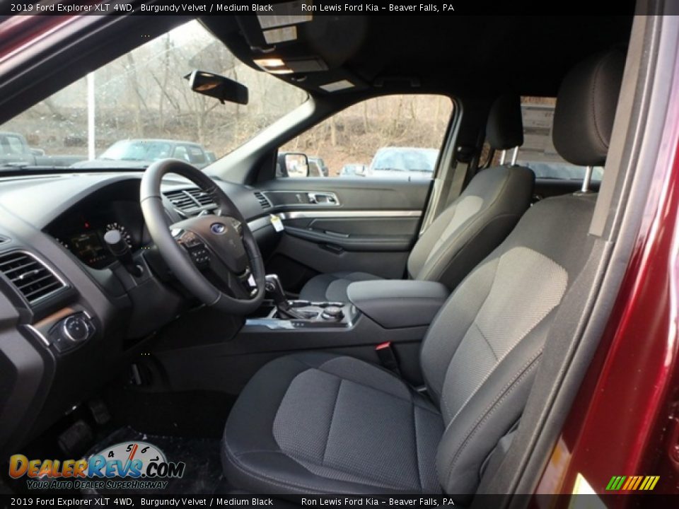 2019 Ford Explorer XLT 4WD Burgundy Velvet / Medium Black Photo #11